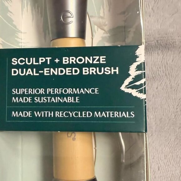 EcoTools Brush/Blender/Cleaner BUNDLE - BRAND NEW 9 brushes/1 blender/1 cleaner - Picture 6 of 8